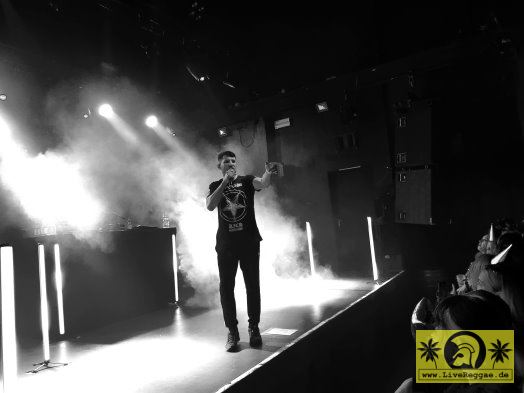 Swiss (D) - Jung, Arm und Traurig Tour - Taeubchenthal, Leipzig - 25. Februar 2023 (5).jpg